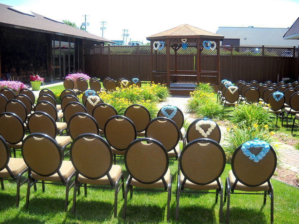 Doubletree By Hilton Roseville Minneapolis מראה חיצוני תמונה
